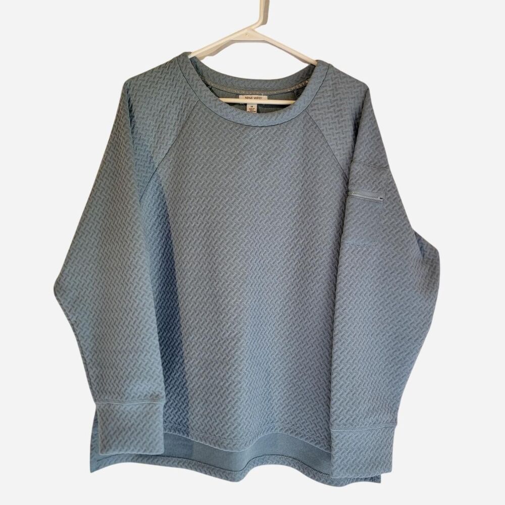 Nine West Women's Blue Sweatshirt